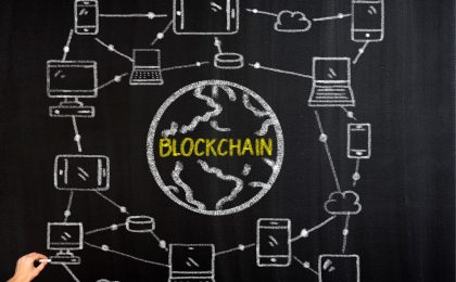 decentralizzazione nella blockchain ièumì